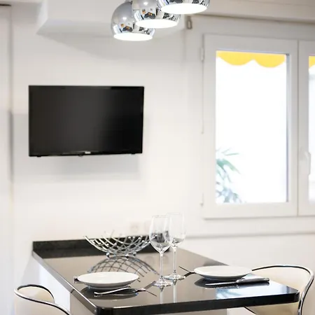 'la Du Casino' Plein Centre, Acces Menton